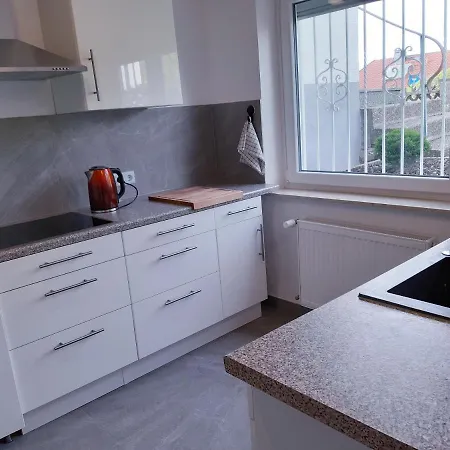 Traumwohnung In Feldrandlage Apartament
