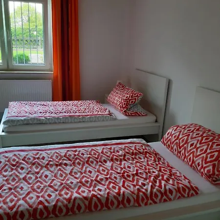 Apartment Traumwohnung In Feldrandlage *