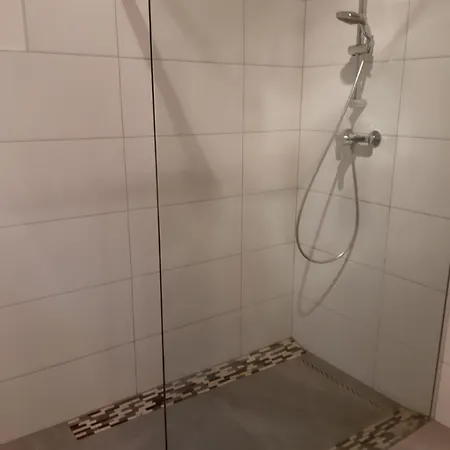 Traumwohnung In Feldrandlage Apartament Rod am Berg